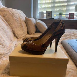 Coach pumps - Python size 8